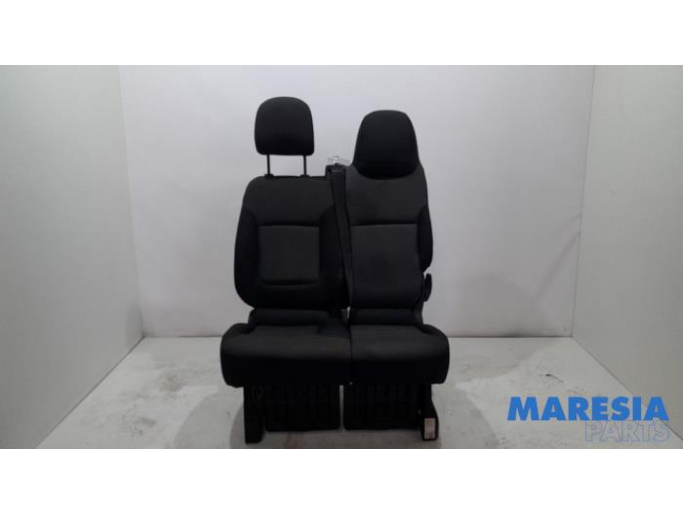 Renault - Trafic - Bank rechts vorne