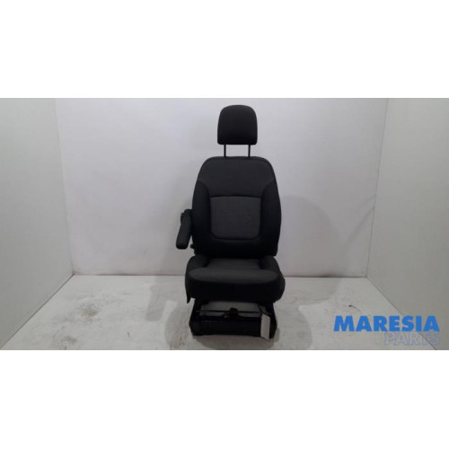 Renault - Trafic - Siège gauche