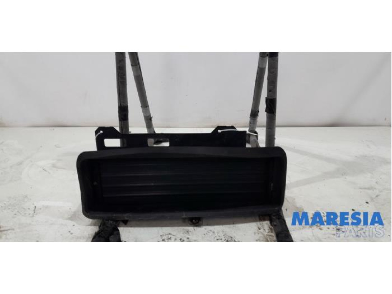 Renault - Clio - Luft Leitung