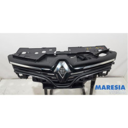 Renault - Clio - Calandre