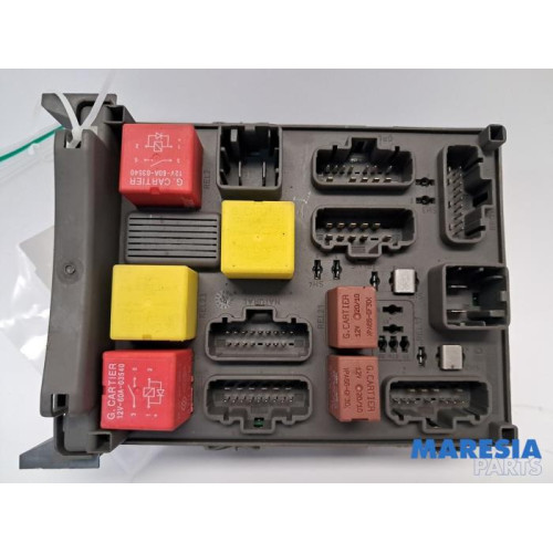 Renault - Espace - Boîte à fusibles