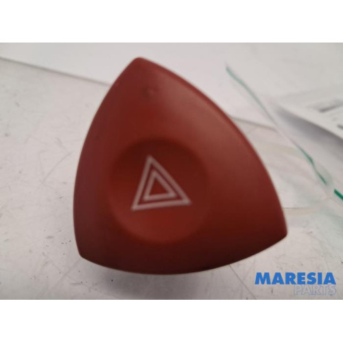 Renault - Espace - Commutateur éclairage d'urgence