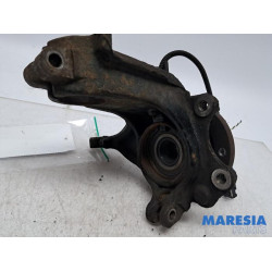 Citroen - C3 - Fusee links-voor