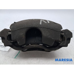 Citroen - C3 - Remklauw (Tang) links-voor