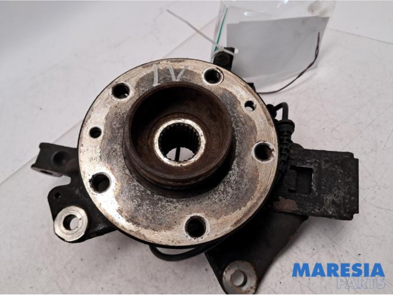 Renault - Megane - Achsschenkel links vorne