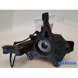 Renault - Megane - Achsschenkel rechts vorne