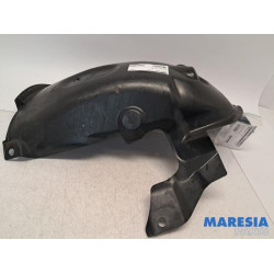 Renault - Megane - Wheel arch liner