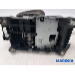 Peugeot - 107 - Levier de sélection automatique