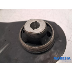 Renault - Megane - Bras de suspension bas avant gauche