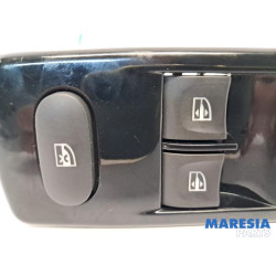 Renault - Clio - Combischakelaar ramen