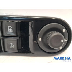 Renault - Clio - Combischakelaar ramen