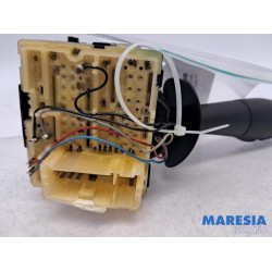 Renault - Clio - Ruitenwis Schakelaar