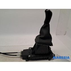 Renault - Clio - Versnellingspook