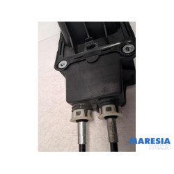 Renault - Clio - Versnellingspook