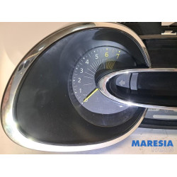 Renault - Clio - Instrument panel