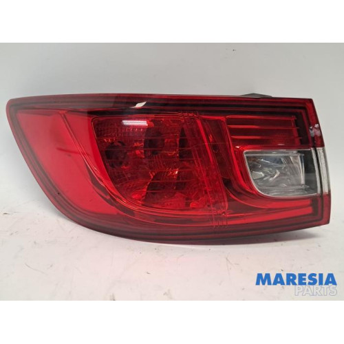 Renault - Clio - Feu arrière gauche