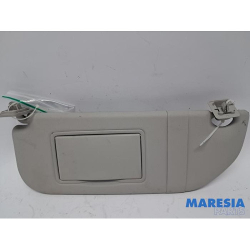 Peugeot - 107 - Pare-soleil