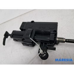 Renault - Clio - Tankklep Vergrendelingsmotor