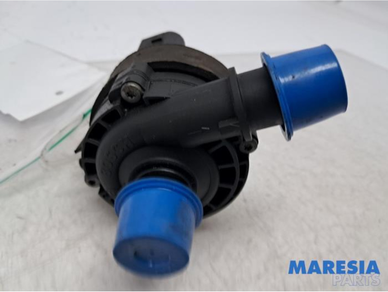 Renault - Megane - Additional water pump