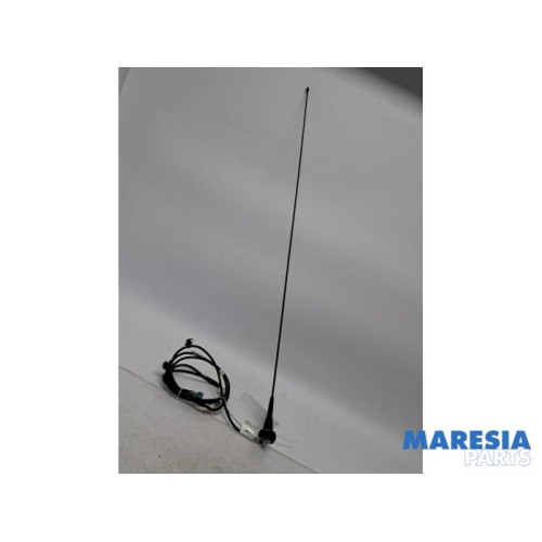 Peugeot - 107 - Antenna