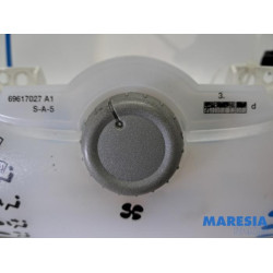 Peugeot - 107 - Panneau de commandes chauffage