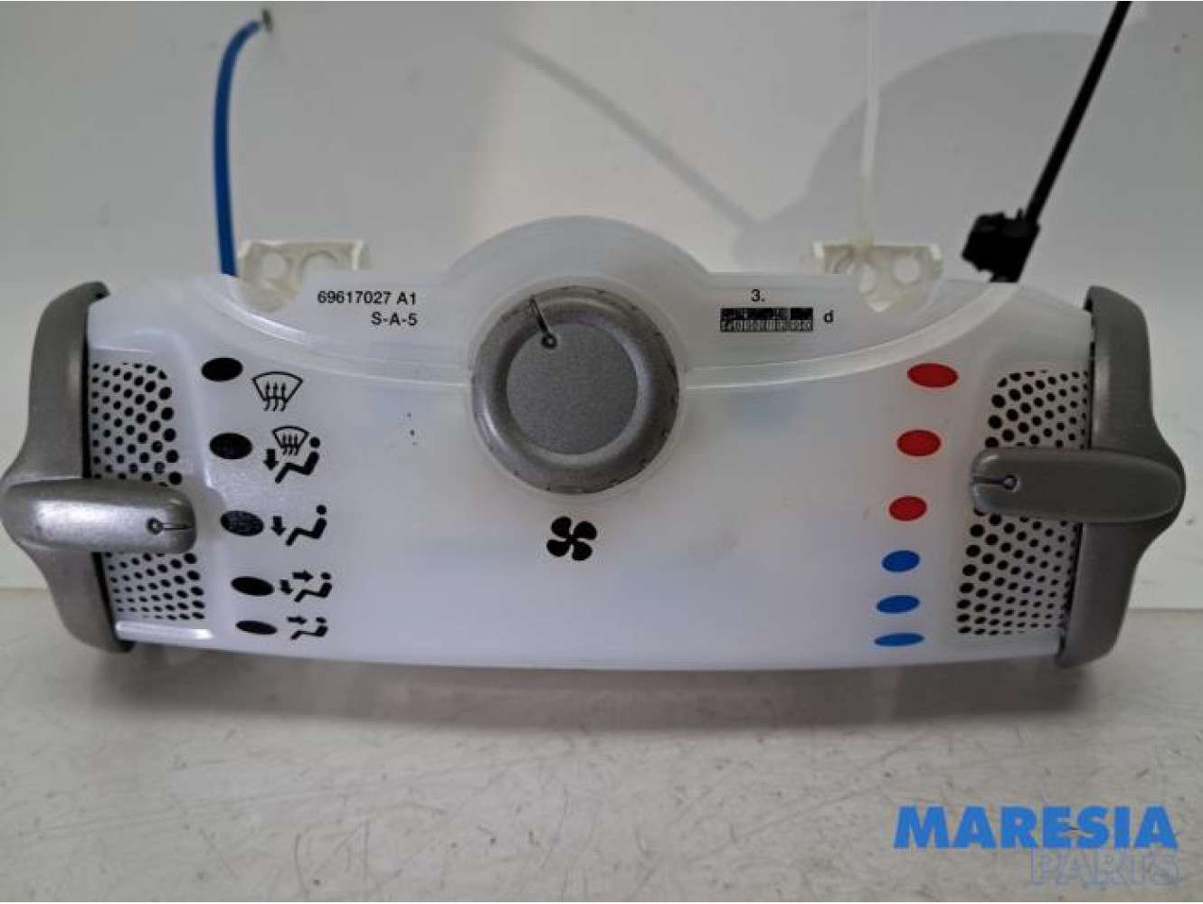 Peugeot - 107 - Panneau de commandes chauffage