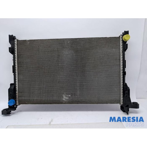 Opel - Vivaro - Radiateur