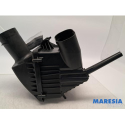 Opel - Vivaro - Luftfiltergehäuse