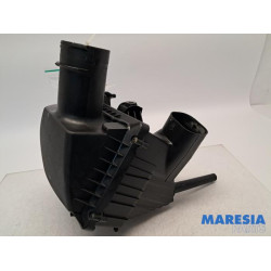 Opel - Vivaro - Luftfiltergehäuse