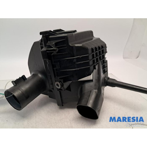 Opel - Vivaro - Air box