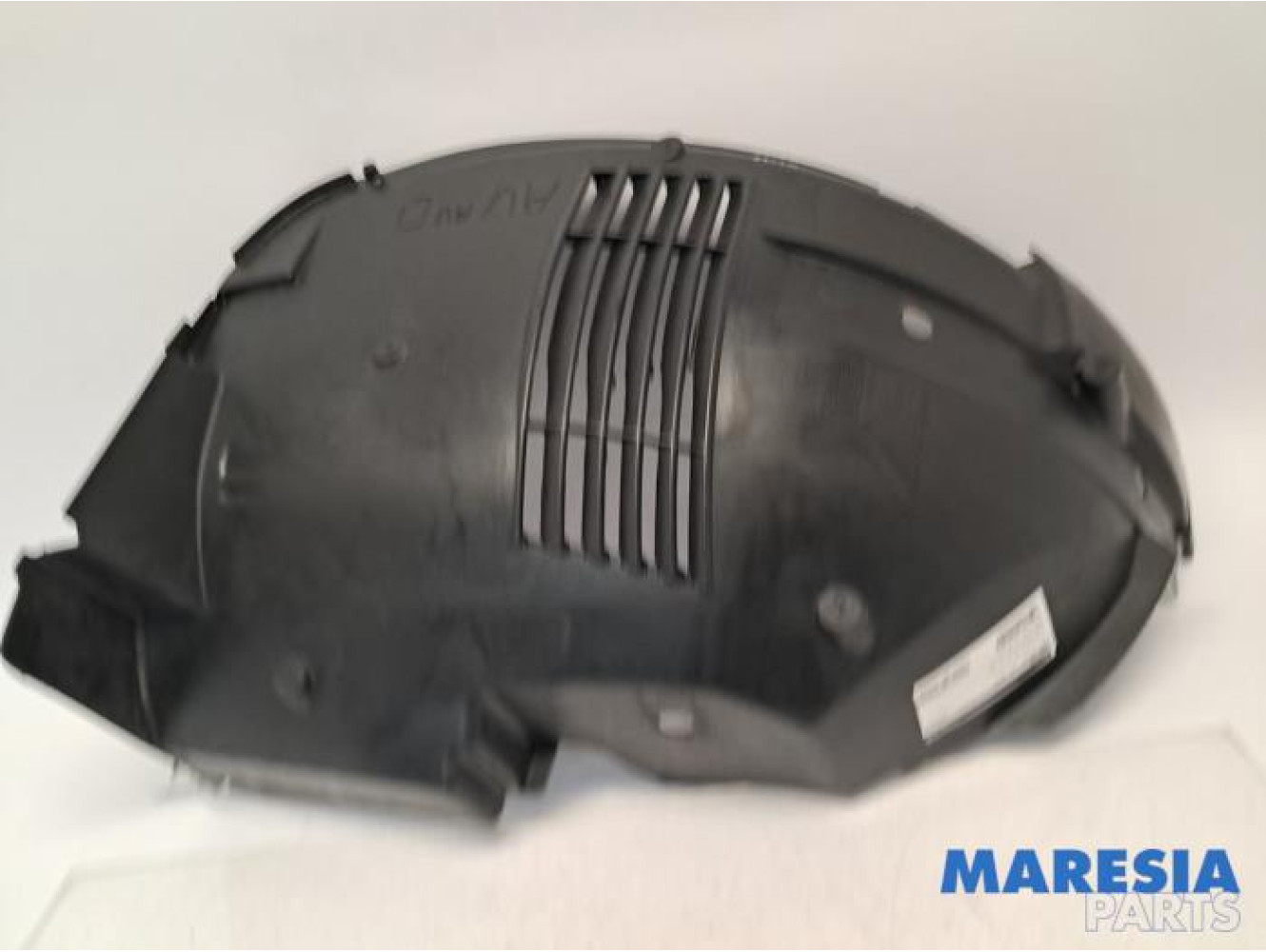 Opel - Vivaro - Wheel arch liner