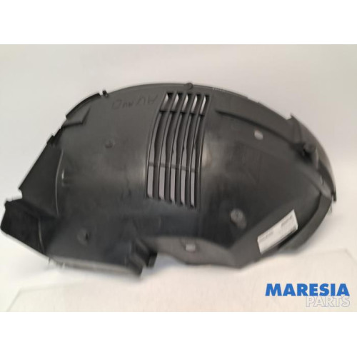 Opel - Vivaro - Wheel arch liner