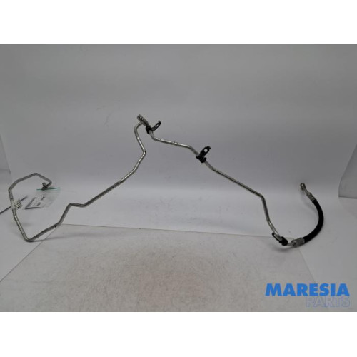 Opel - Vivaro - Klima Leitung