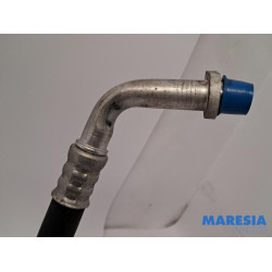 Opel - Vivaro - Tuyau clim