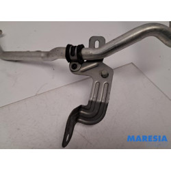 Opel - Vivaro - Tuyau clim