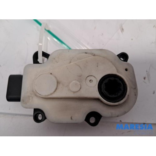 Renault - Clio - Kachelklep Motor