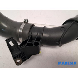 Opel - Vivaro - Intercooler hose