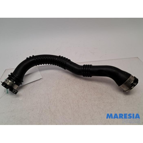 Opel - Vivaro - Intercooler tube