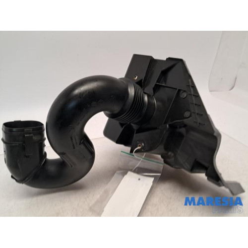 Opel - Vivaro - Air intake hose