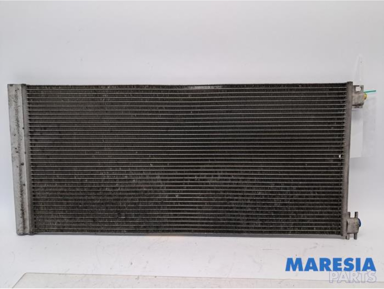 Opel - Vivaro - Air conditioning condenser