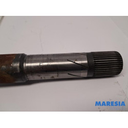 Opel - Vivaro - Aandrijfas rechts-voor