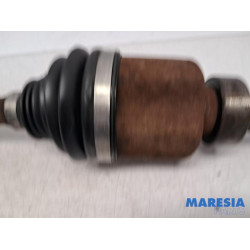 Opel - Vivaro - Aandrijfas rechts-voor