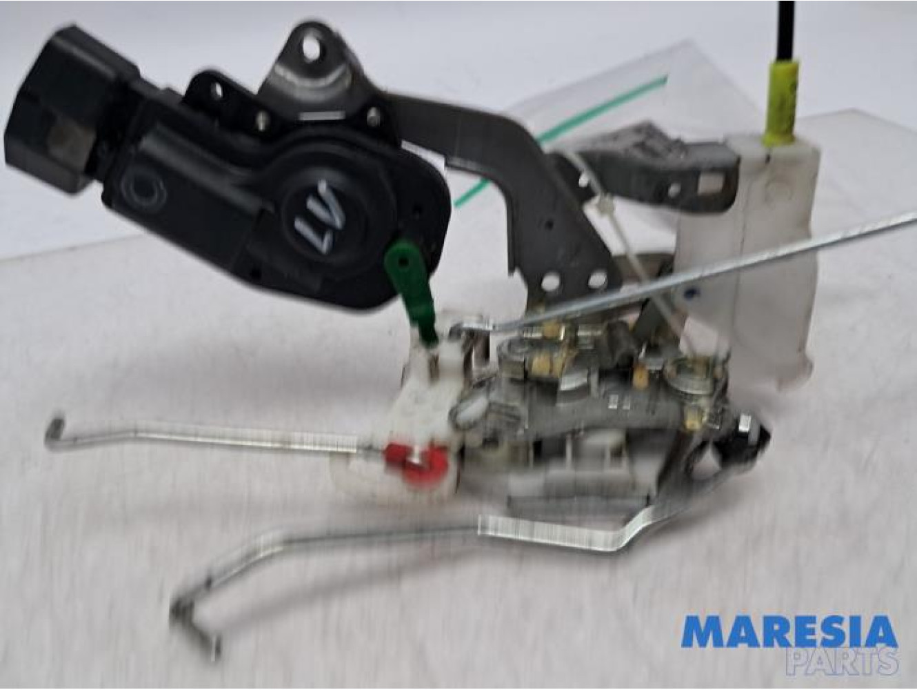 Peugeot - 107 - Door lock mechanism 4-door, front left