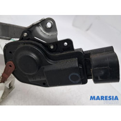 Peugeot - 107 - Serrure portière mécanique 4portes avant droite