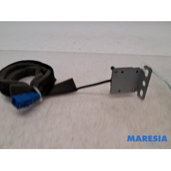 Renault - Clio - GPS Antenne