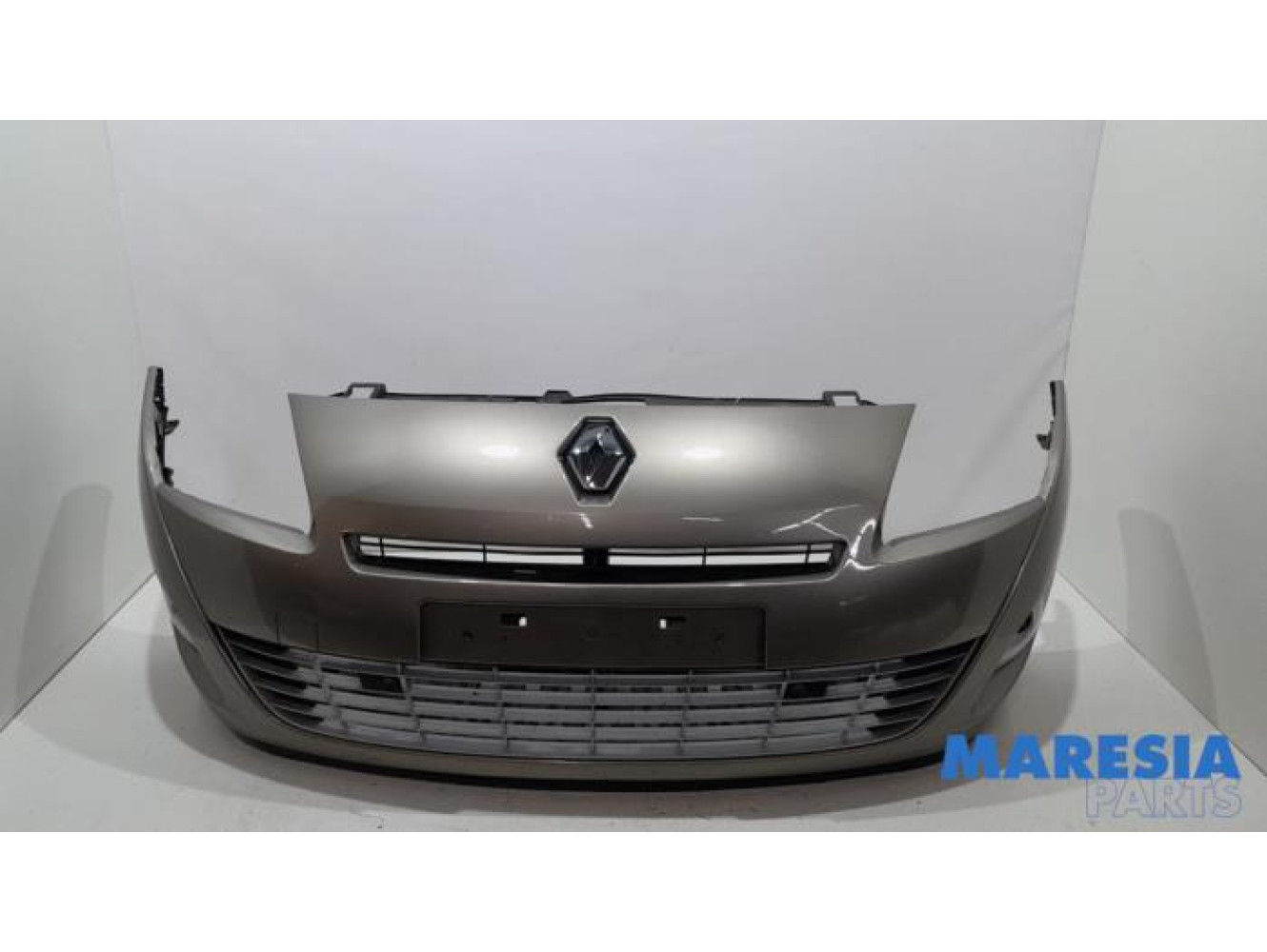 Renault - Grand Scenic - Pare-chocs avant