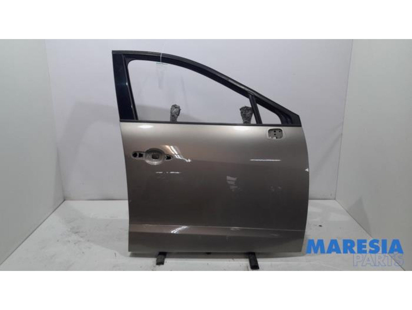 Renault - Grand Scenic - Portier 4Deurs rechts-voor