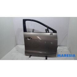 Renault - Grand Scenic - Portier 4Deurs rechts-voor