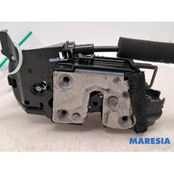 Renault - Clio - Deurslot Mechaniek 4Deurs links-achter