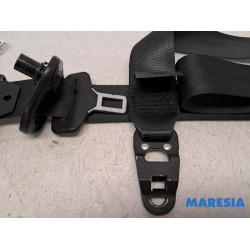 Renault - Clio - Sicherheitsgurt rechts vorne